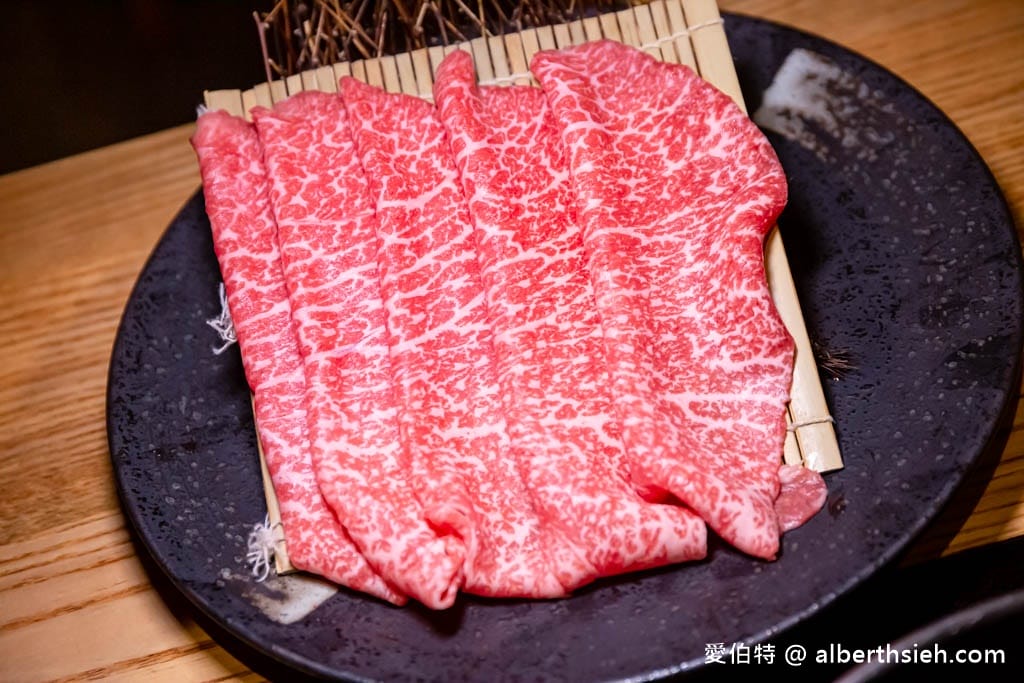 台北和牛火鍋吃到飽.牛小路壽喜燒(A5日本鹿兒島和牛吃到飽,清酒威士忌葡萄酒也可放題) - 第28張圖 台北和牛火鍋吃到飽.牛小路壽喜燒(A5日本鹿兒島和牛吃到飽,清酒威士忌葡萄酒也可放題)