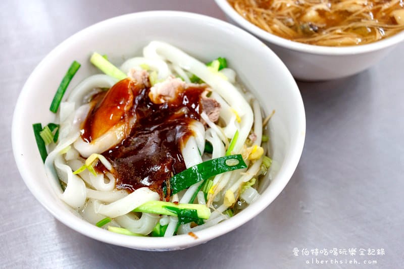 桃園大廟口美濃粄條蚵仔麵線｜板條口感滑順Q彈好吃