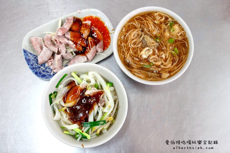 桃園大廟口美濃粄條蚵仔麵線｜板條口感滑順Q彈好吃