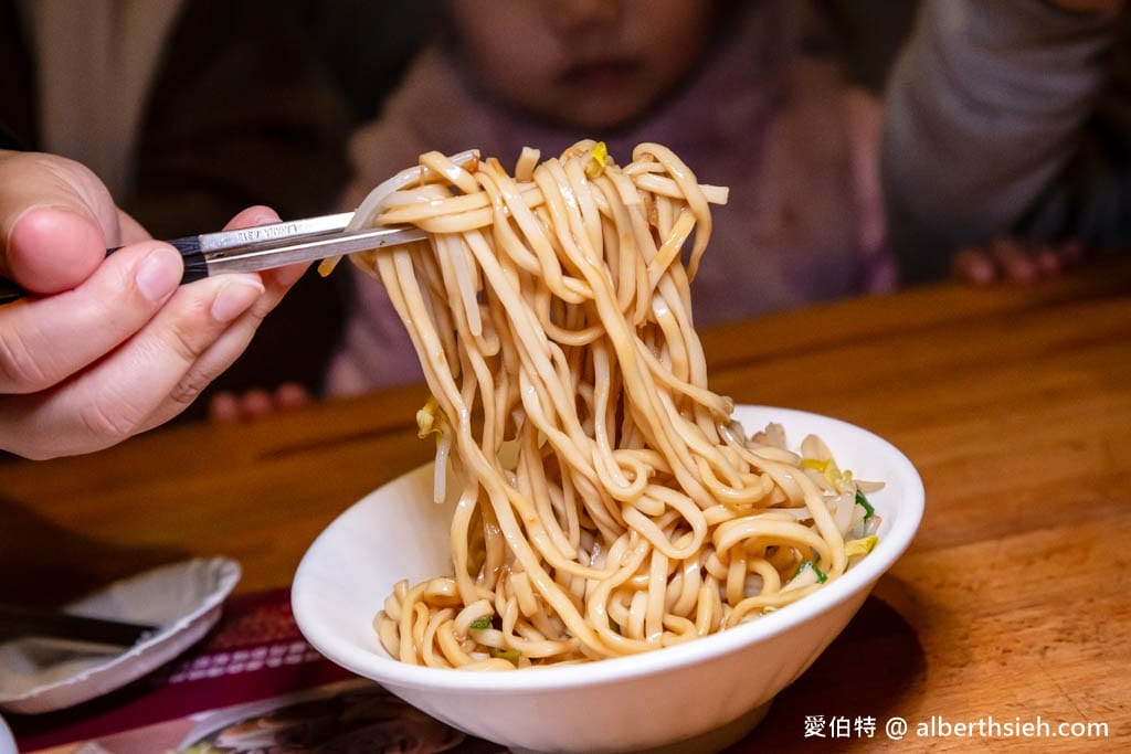 雙月食品社濟南店｜北捷善導寺美食（連續7年米其林必比登推薦）