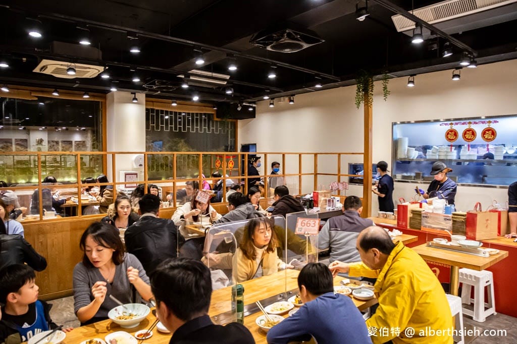 雙月食品社濟南店｜北捷善導寺美食（連續7年米其林必比登推薦）