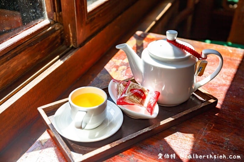 友竹居茶藝館｜中壢央大聚餐美食，古色古香的中式庭園造景