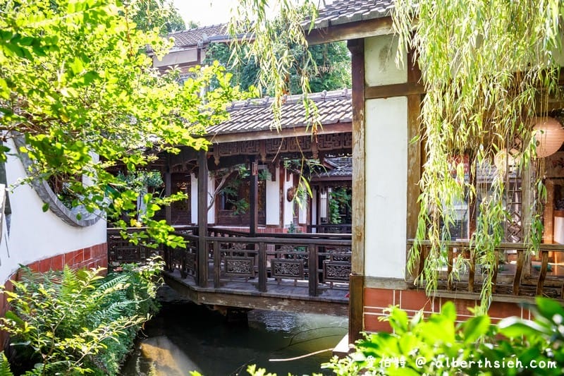 友竹居茶藝館｜中壢央大聚餐美食，古色古香的中式庭園造景