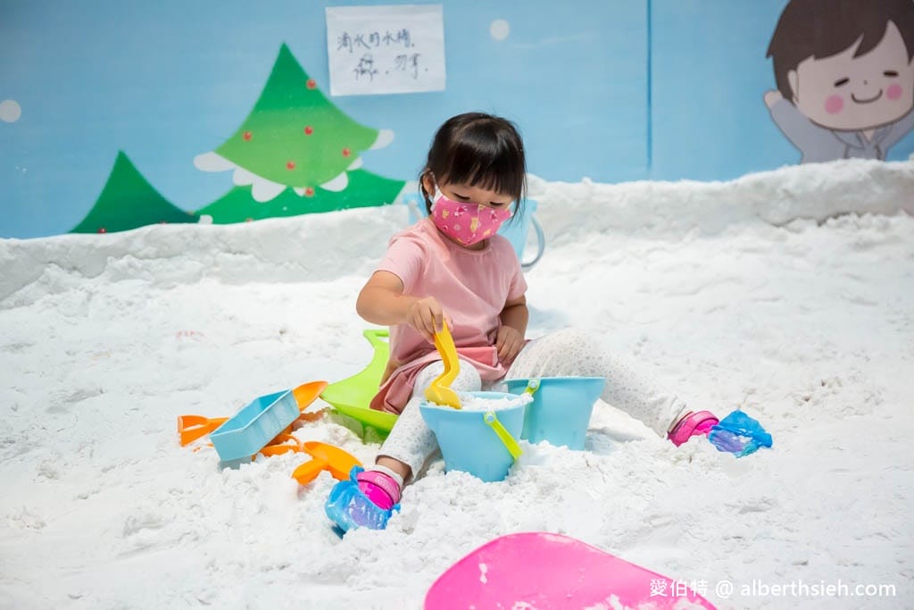 高雄科工館熱雪天堂兒童滑雪樂園2.0|室內親子景點 - 第27張圖 高雄科工館熱雪天堂兒童滑雪樂園2.0|室內親子景點