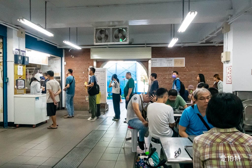 大溪老街賴媽媽傳統豆花體育館本店（在地超過50年歷史）