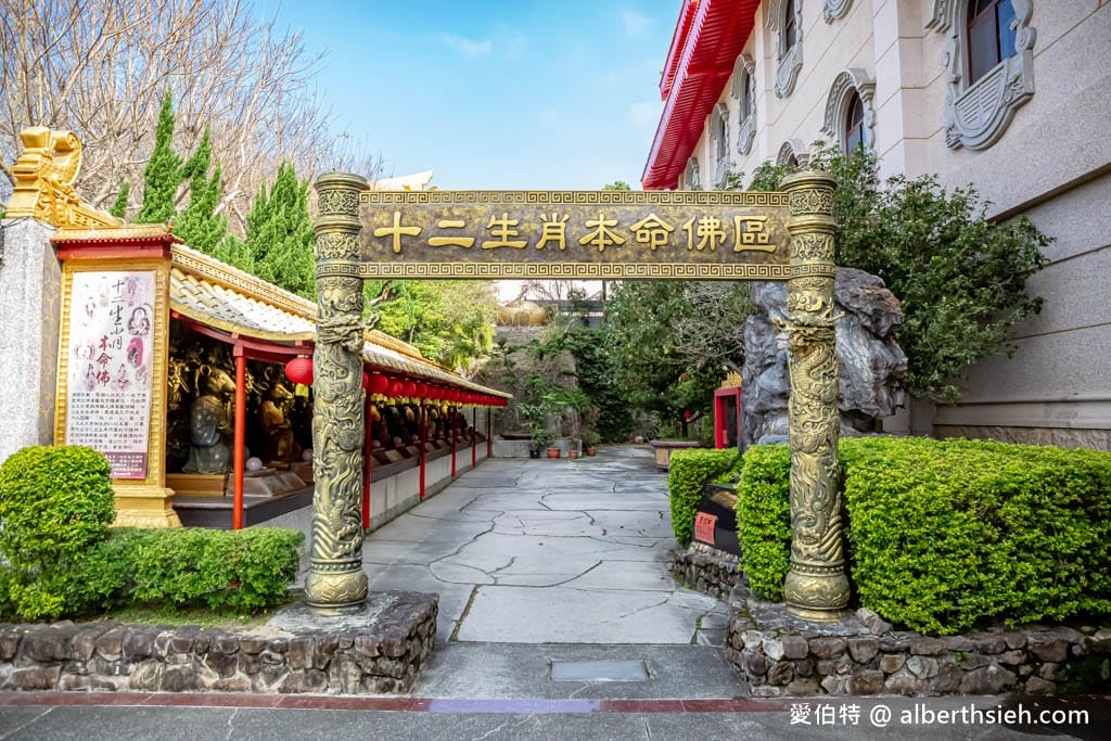 桃園威天宮｜東南亞最高室內武財神，龍銀參拜關聖帝君