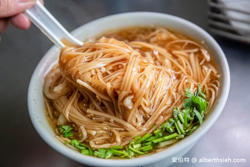 桃園阿郎蚵仔麵線｜在地老饕推薦美食，跟南門市場一樣早上就開賣！