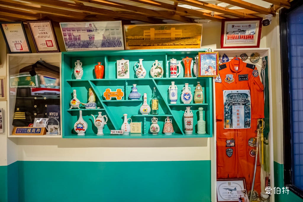 忠貞眷村口米干麻辣滷味｜桃園龍岡美食，鴨翅必吃，牛肉麵也不錯 @愛伯特