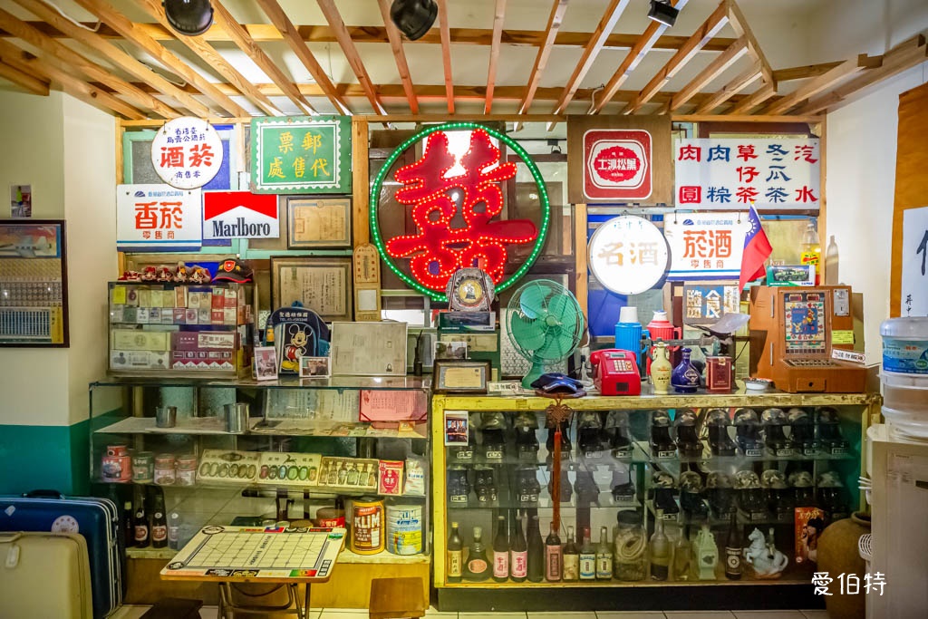 忠貞眷村口米干麻辣滷味｜桃園龍岡美食，鴨翅必吃，牛肉麵也不錯 @愛伯特