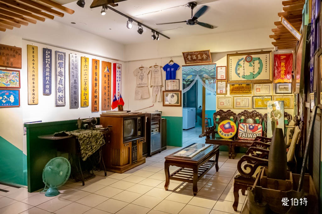 忠貞眷村口米干麻辣滷味｜桃園龍岡美食，鴨翅必吃，牛肉麵也不錯 @愛伯特