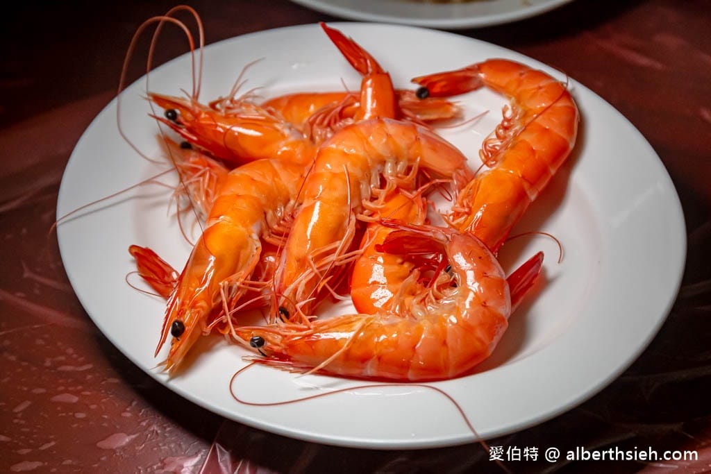 台南土城海產店｜在地人吃海鮮就要來這，紅蟳處女蟳必吃