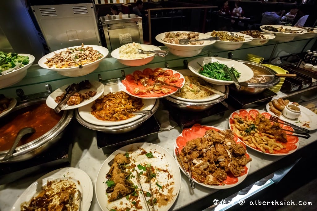 桃園自助吧吃到飽｜我家牛排桃園春日店（360元起水果很鮮甜好吃）