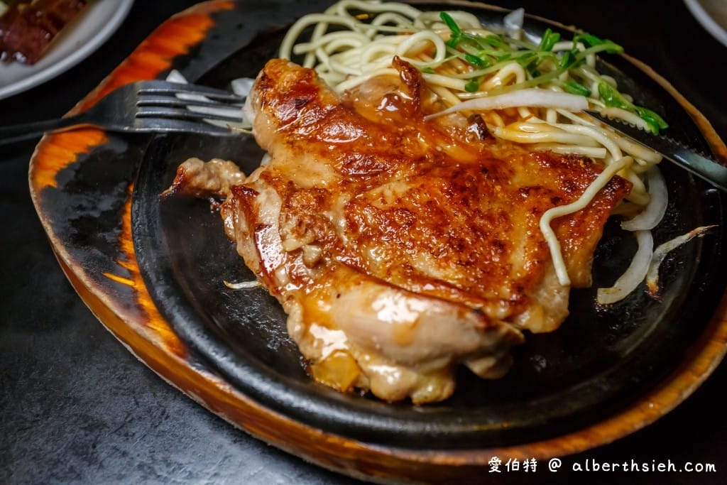 桃園自助吧吃到飽｜我家牛排桃園春日店（360元起水果很鮮甜好吃）