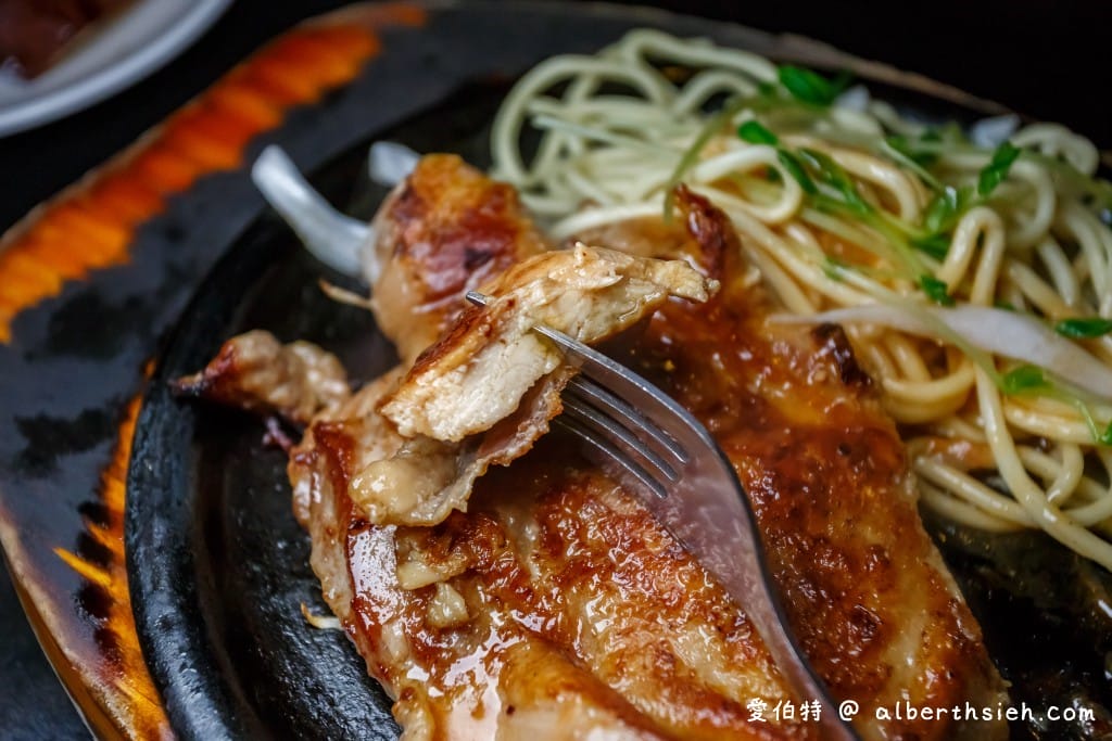 桃園自助吧吃到飽｜我家牛排桃園春日店（360元起水果很鮮甜好吃）