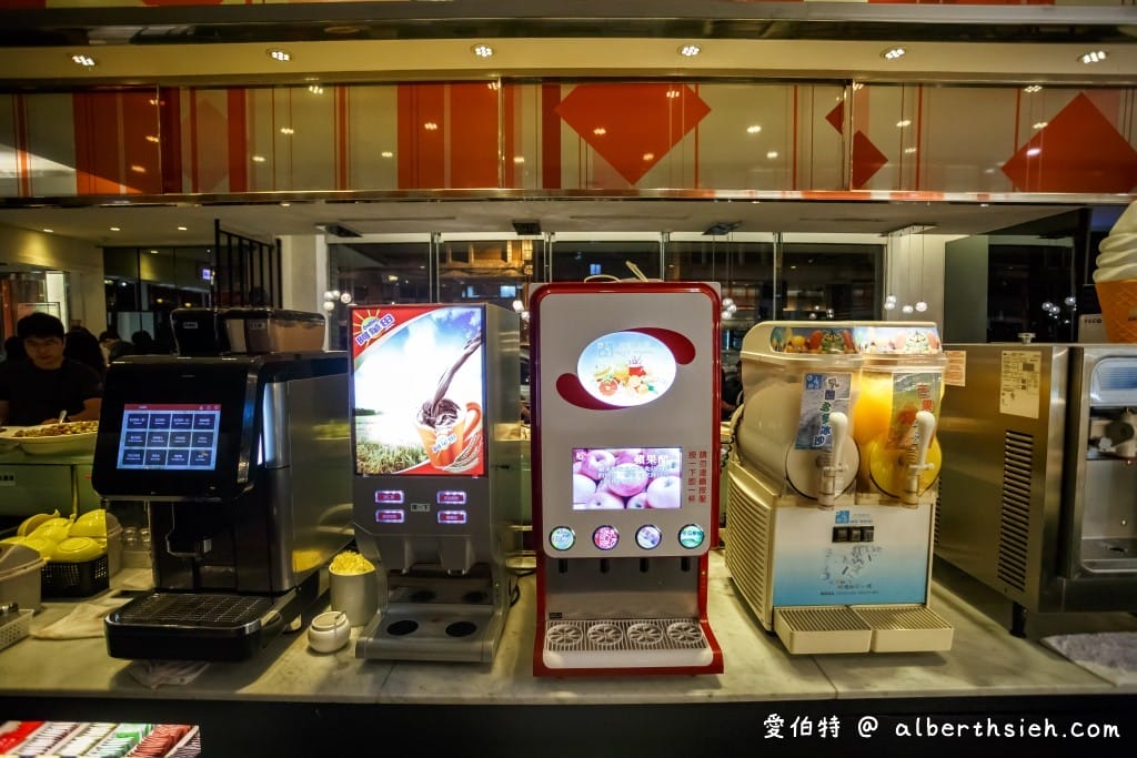 桃園自助吧吃到飽｜我家牛排桃園春日店（360元起水果很鮮甜好吃）