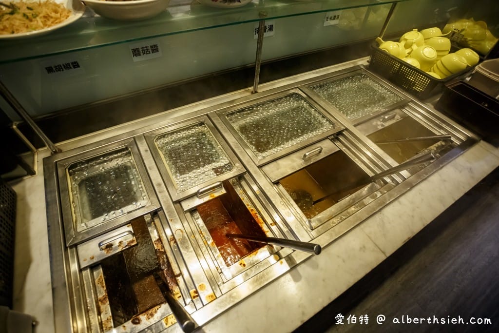 桃園自助吧吃到飽｜我家牛排桃園春日店（360元起水果很鮮甜好吃）