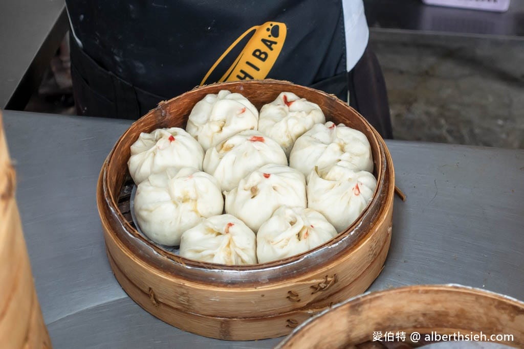 桃園早餐推薦｜忠貞市場祖傳現做小籠包龜山分店，10顆100元