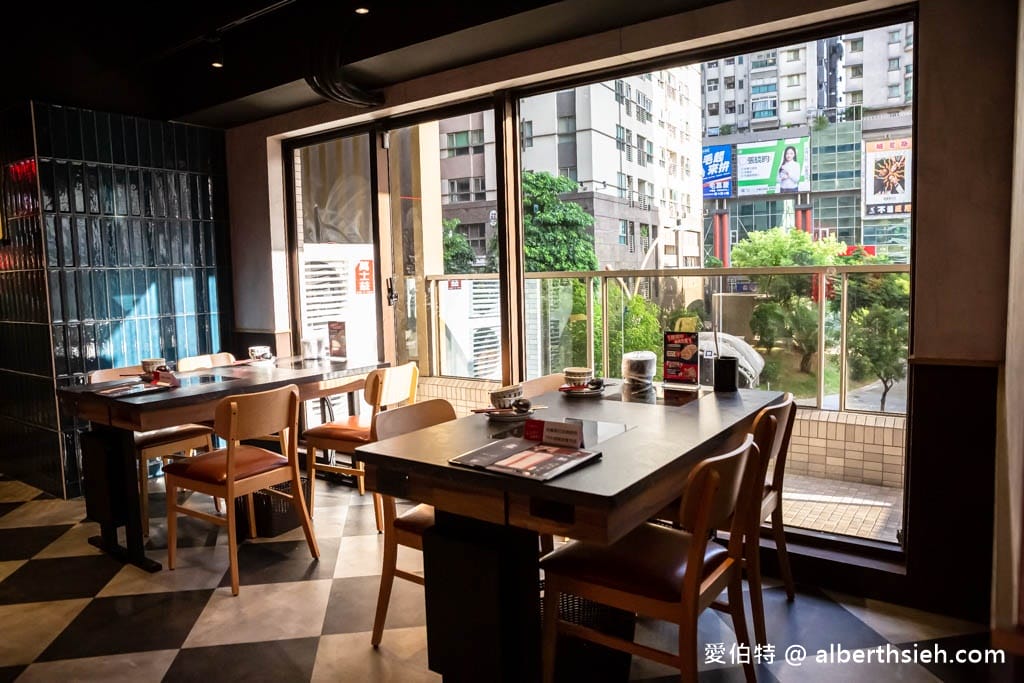 尬鍋桃園中壢元化店（279元起王品火鍋半自助式吃到飽，中壢SOGO商圈）
