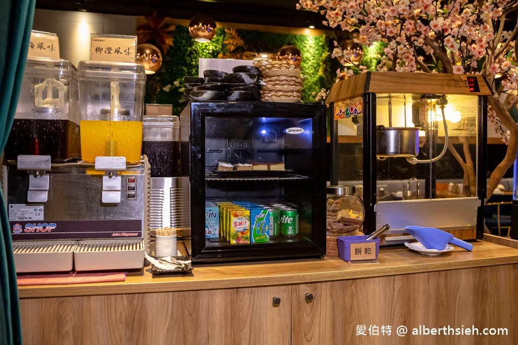 御鼎湯原本鍋物林口仁愛店(CP值高平價火鍋自助吧吃到飽) - 第25張圖 御鼎湯原本鍋物林口仁愛店(CP值高平價火鍋自助吧吃到飽)