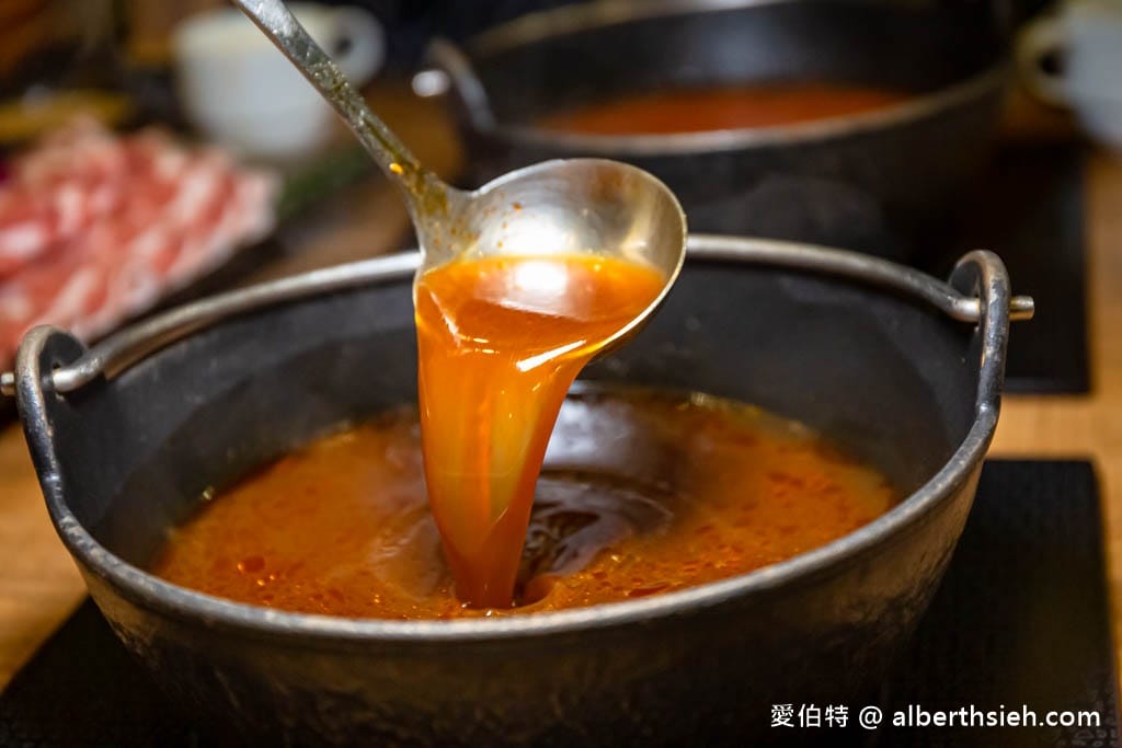 御鼎湯原本鍋物林口仁愛店(CP值高平價火鍋自助吧吃到飽) - 第36張圖 御鼎湯原本鍋物林口仁愛店(CP值高平價火鍋自助吧吃到飽)