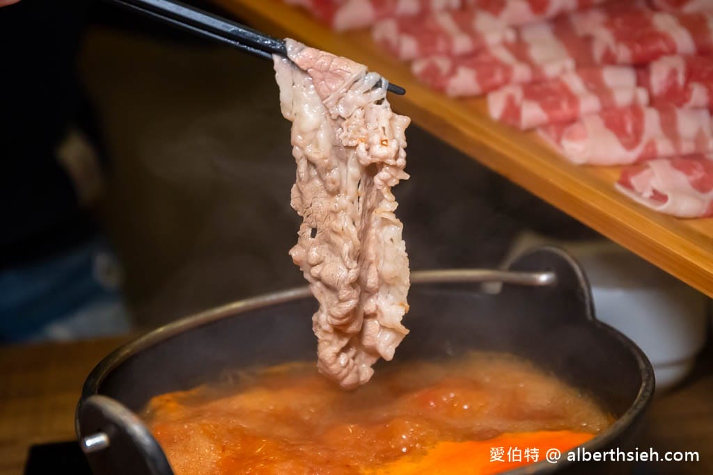 御鼎湯原本鍋物林口仁愛店(CP值高平價火鍋自助吧吃到飽) - 第58張圖 御鼎湯原本鍋物林口仁愛店(CP值高平價火鍋自助吧吃到飽)