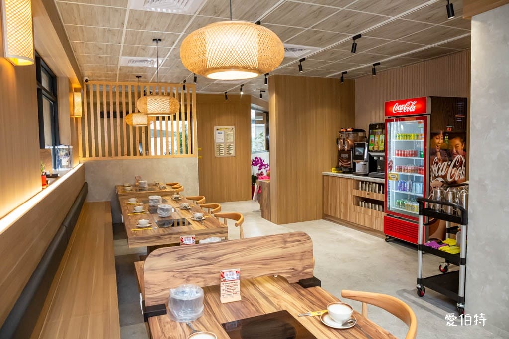 売鍋-中壢慈惠店（自助吧吃到飽，15款湯底，SOGO火鍋推薦）