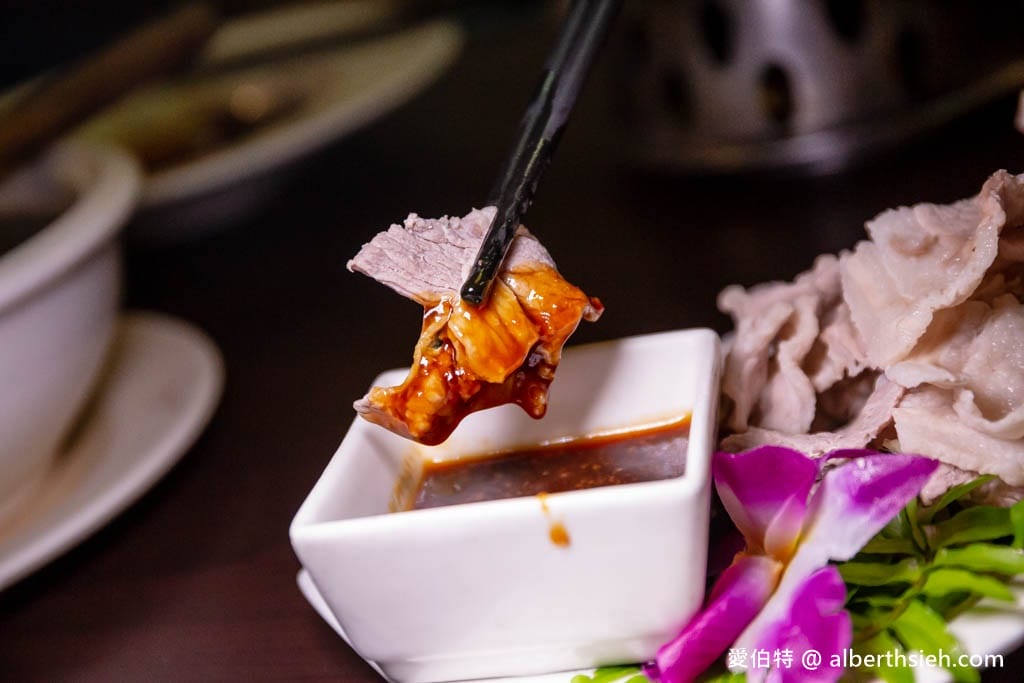 食味亭鞦韆餐廳|大溪合菜推薦,客家菜懷舊復古氛圍,梅干扣肉必點 - 第19張圖 食味亭鞦韆餐廳|大溪合菜推薦,客家菜懷舊復古氛圍,梅干扣肉必點