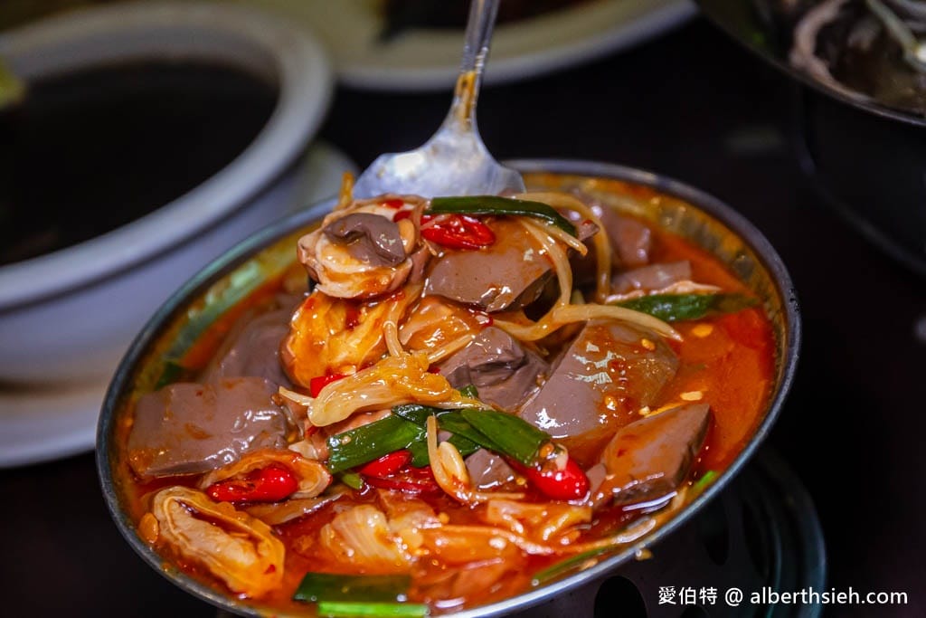食味亭鞦韆餐廳|大溪合菜推薦,客家菜懷舊復古氛圍,梅干扣肉必點 - 第21張圖 食味亭鞦韆餐廳|大溪合菜推薦,客家菜懷舊復古氛圍,梅干扣肉必點