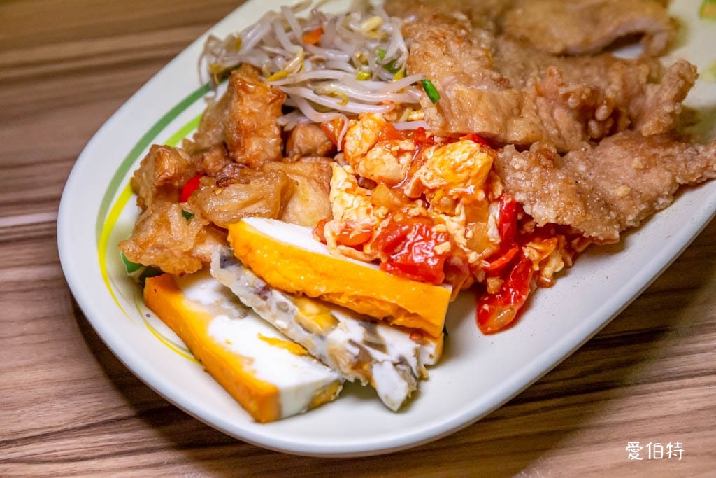 二姊排骨飯|中壢中原便當,排骨雞腿都好吃,可任選配菜 - 第10張圖 二姊排骨飯|中壢中原便當,排骨雞腿都好吃,可任選配菜