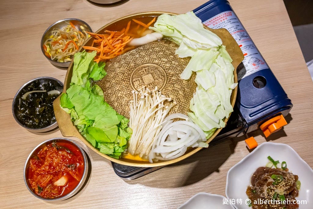 中壢韓式料理推薦馬柒｜元智大學平價美食，小菜吃到飽，大推洋釀炸雞