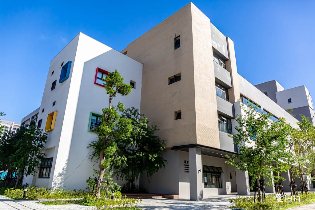 八德北青親子館|桃園免費室內親子景點,寬敞明亮小孩放電好去處 @愛伯特