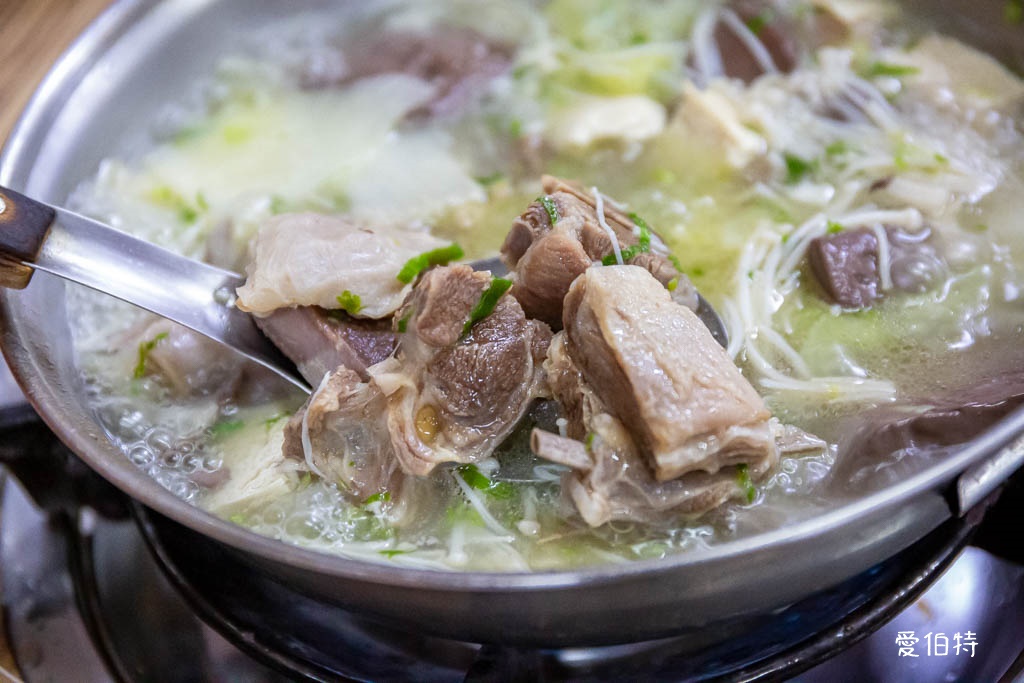 中壢廣興羊肉爐|隱藏版只賣4.5小時,清燉香菜羊肉無羊騷味 @愛伯特