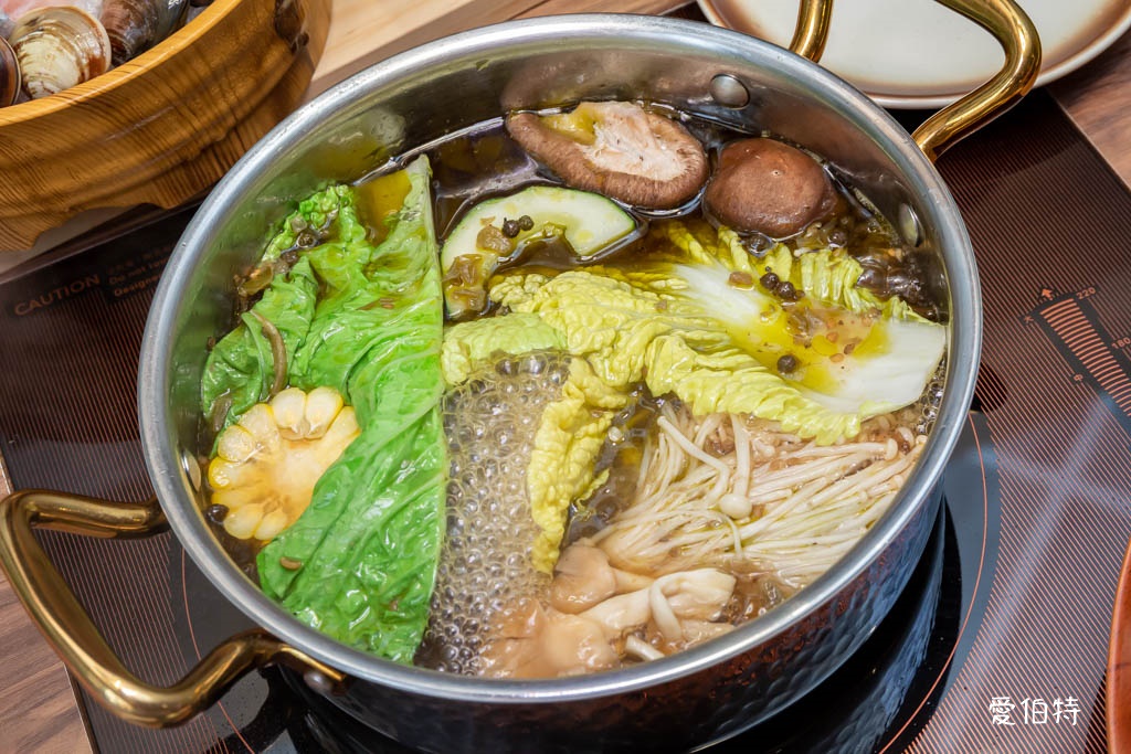 売鍋-中壢慈惠店(自助吧吃到飽,15款湯底,SOGO火鍋推薦) @愛伯特