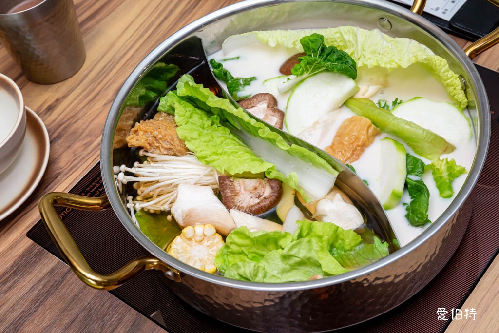 売鍋-中壢慈惠店(自助吧吃到飽,15款湯底,SOGO火鍋推薦) @愛伯特