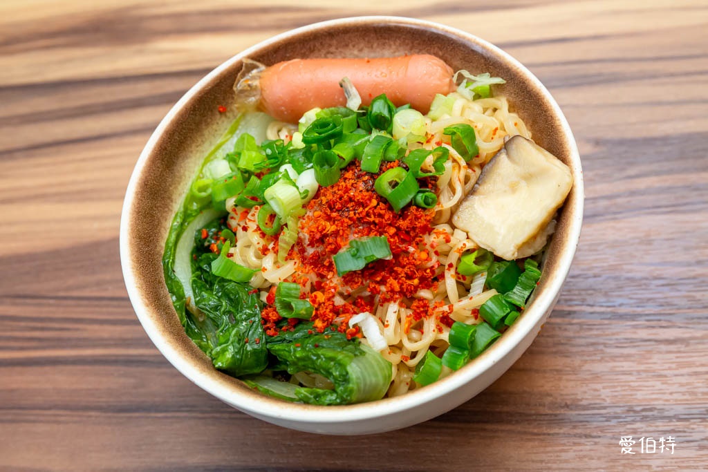 売鍋-中壢慈惠店（自助吧吃到飽，15款湯底，SOGO火鍋推薦） @愛伯特