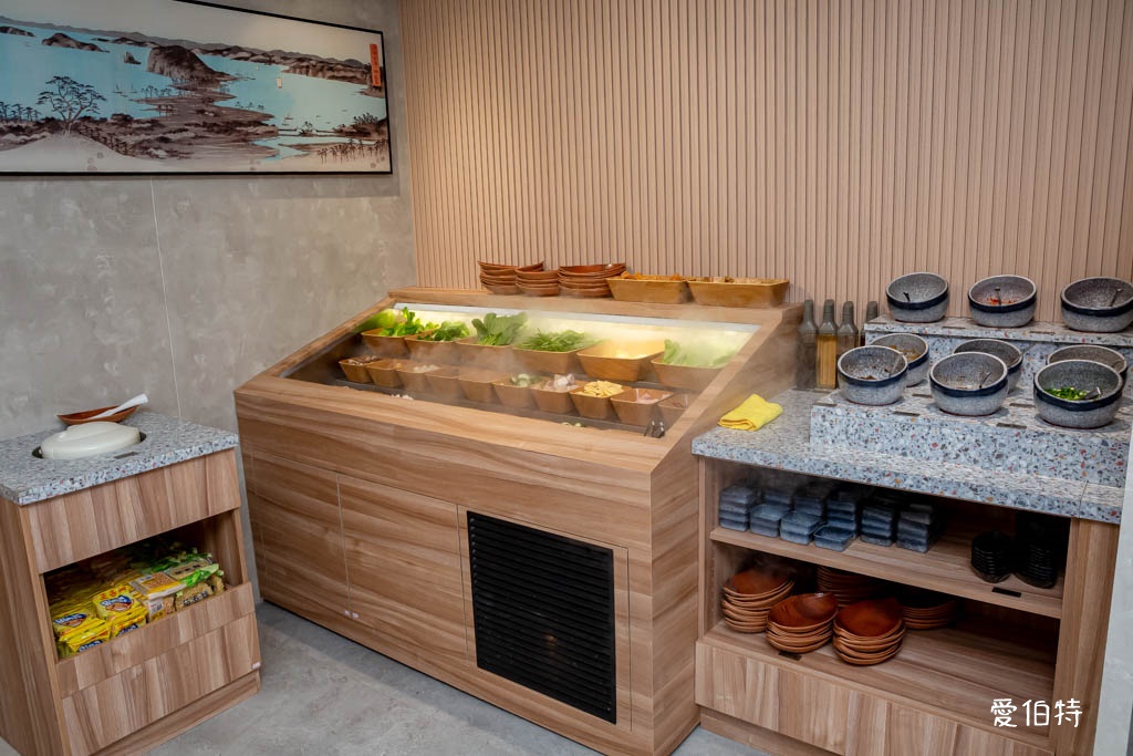 売鍋-中壢慈惠店(自助吧吃到飽,15款湯底,SOGO火鍋推薦) @愛伯特