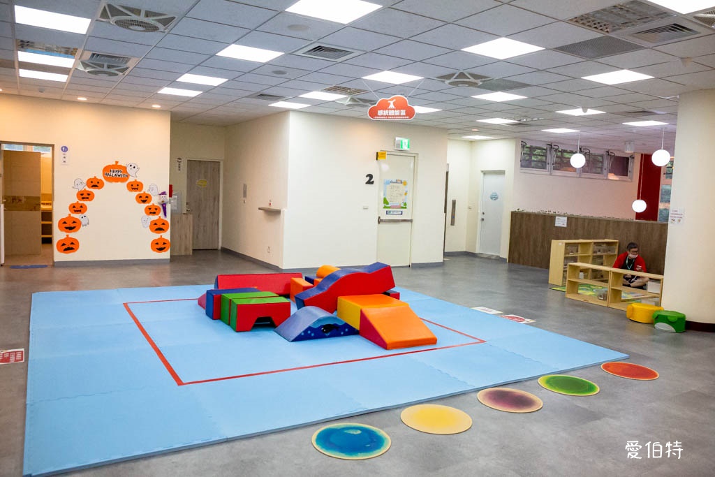 中壢內壢親子館｜桃園免費室內親子景點（星河親子公園/常樂公園旁） @愛伯特