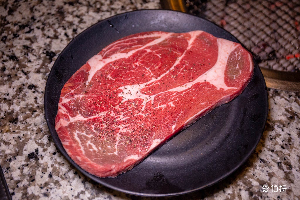 Oh!Yaki精緻燒肉吃到飽-中壢店｜千元有找，牛排豬排魷魚隨你吃 @愛伯特