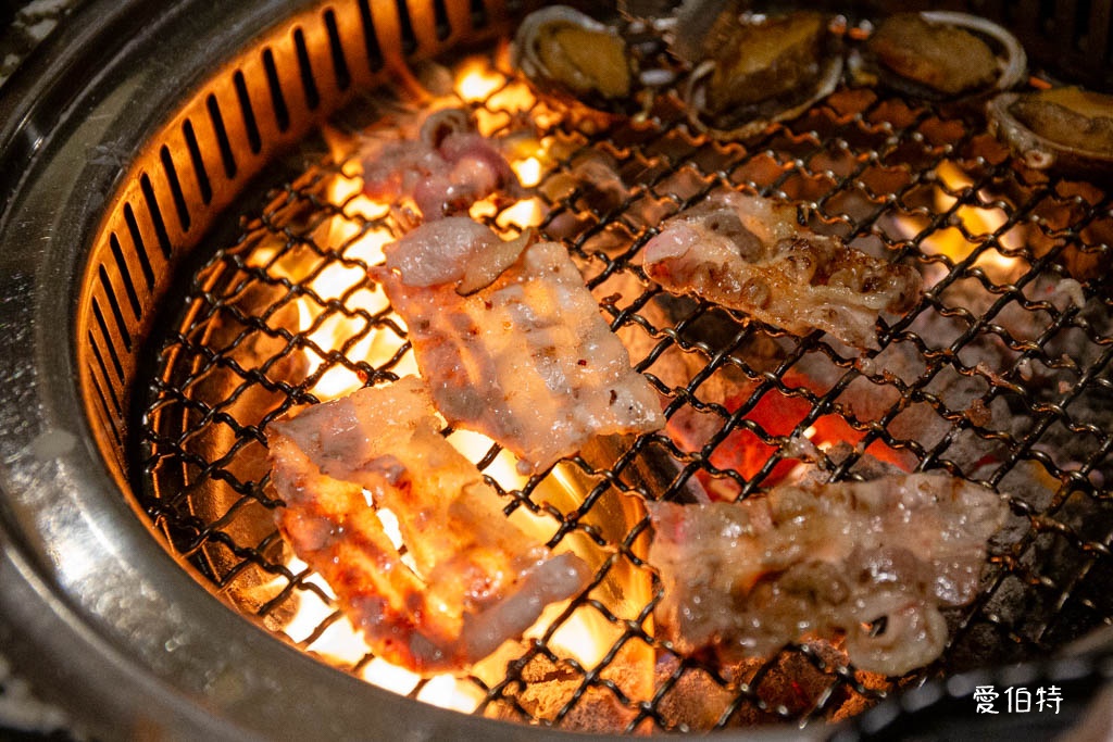 Oh!Yaki精緻燒肉吃到飽-中壢店|千元有找,牛排豬排魷魚隨你吃 @愛伯特