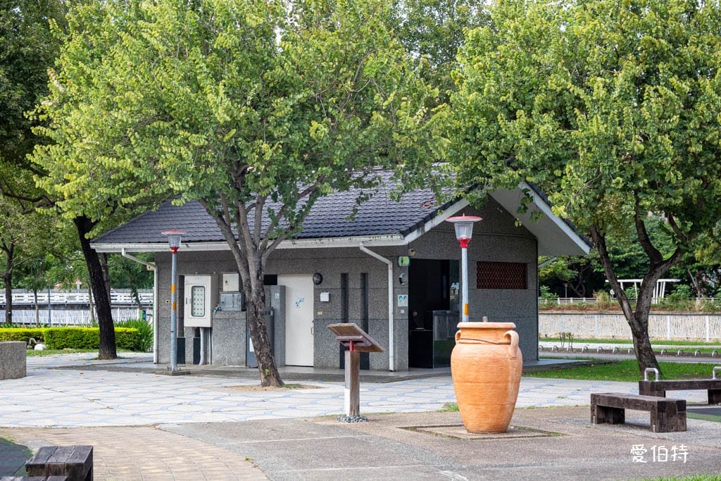 桃園三民運動公園｜南崁溪自行車道，在地人休閒運動好去處