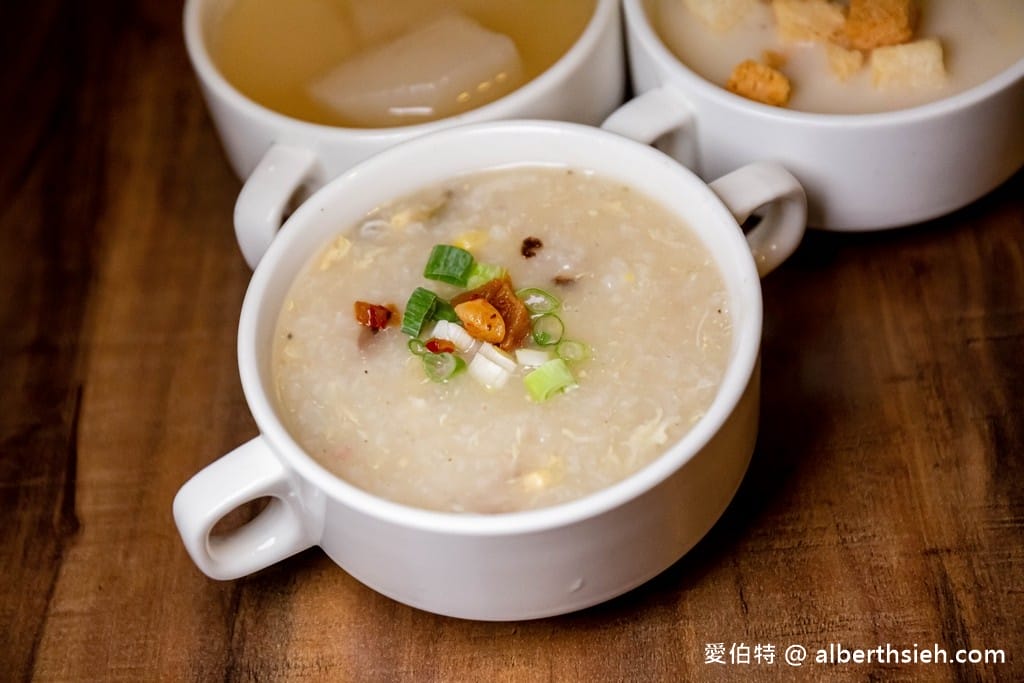 龜山美吉克原塊牛排｜鹹粥，玉米濃湯吃到飽超讚
