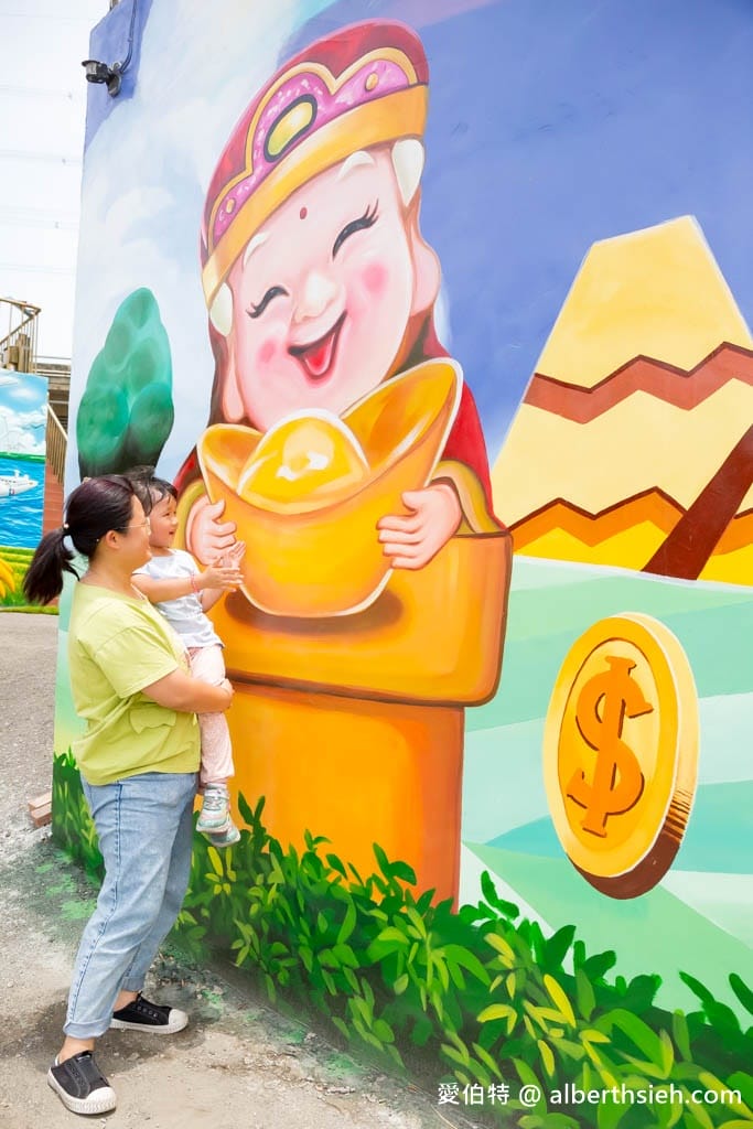 桃園蘆竹海福宮（全台最Q版的土地公3D互動彩繪牆，求招財金雞母）