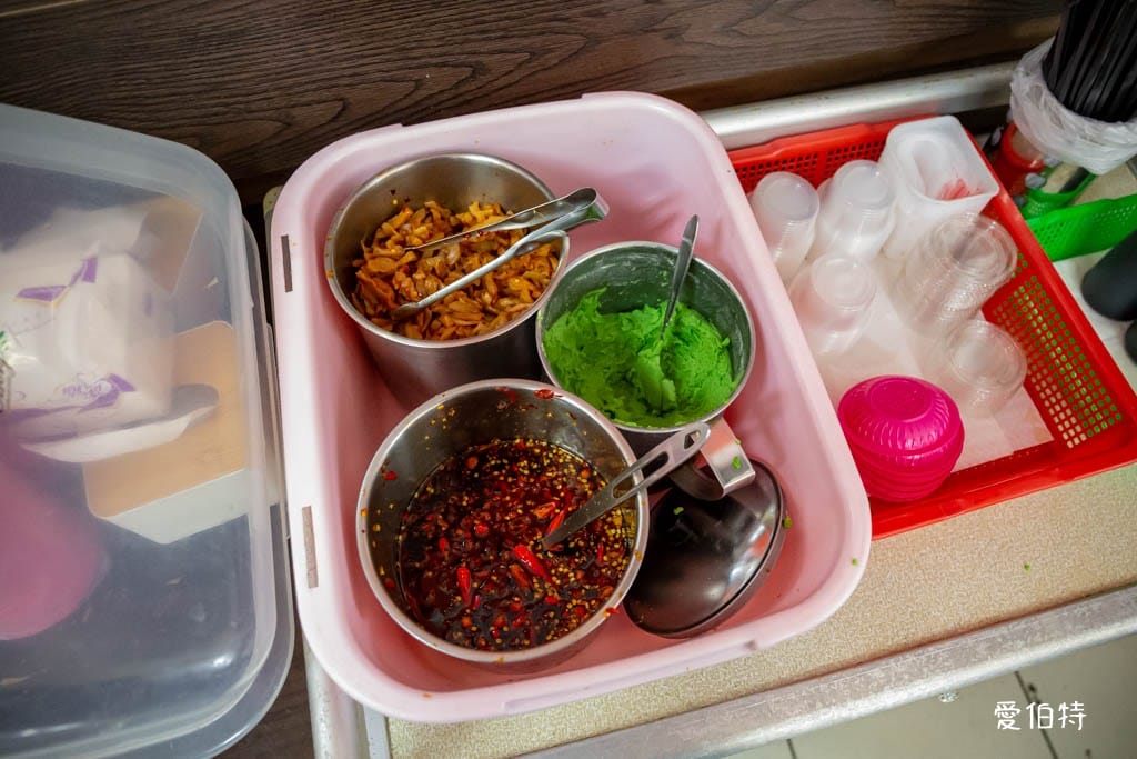 中壢老街溪美食早午餐推薦｜屏東漁湯滷肉之家，魚湯滷肉飯必吃！