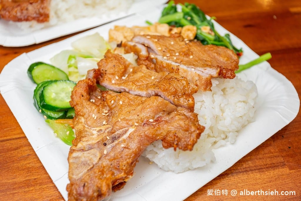 A店排骨餐｜桃園龜山美食，林口長庚旁便當店，雞腿排骨都好吃
