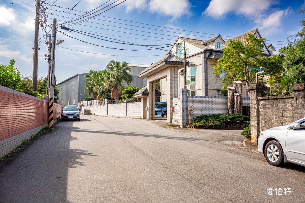 桃園採草莓親子一日遊|草本誠食草莓X落雨松秘境,順遊漁港藻礁 @愛伯特