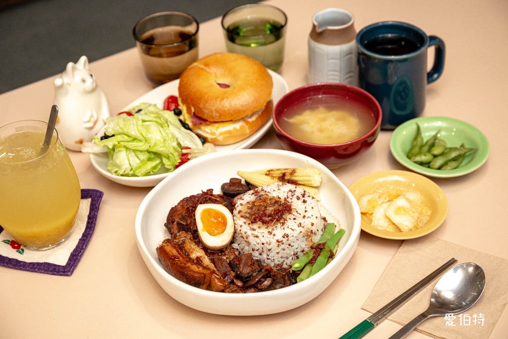 桃園龜山長庚庇護咖啡廳｜綠綠發芽X好丘貝果，充滿溫暖的餐廳 @愛伯特