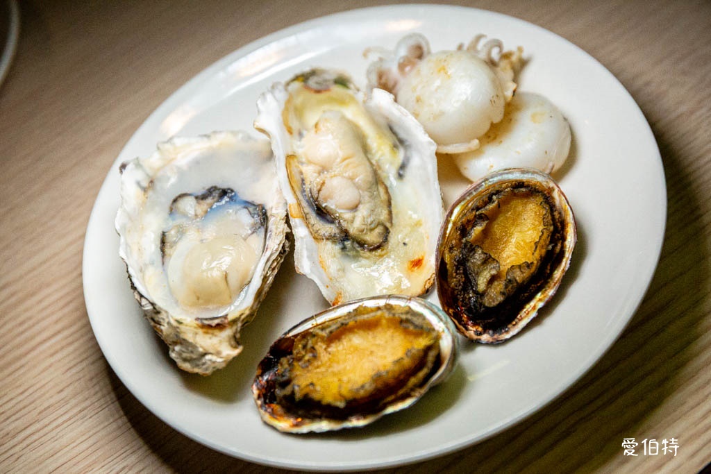 蘆竹燒肉道燒烤火鍋吃到飽|689元起,全台第一家軌道送餐 @愛伯特