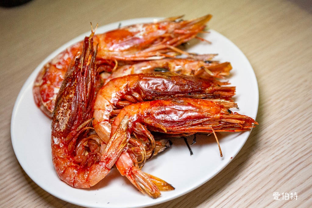 蘆竹燒肉道燒烤火鍋吃到飽｜689元起，全台第一家軌道送餐 @愛伯特