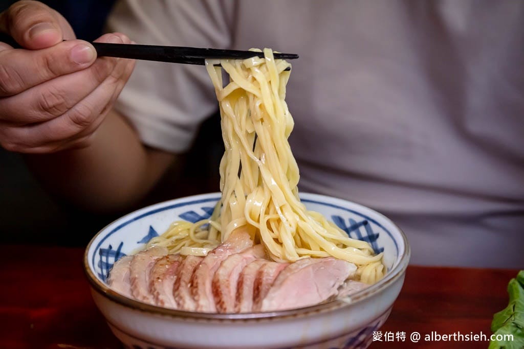 平鎮辛梅阿嫲的味道|香嫩文昌雞、浮誇蝦滷飯必點,網評超高分 - 第28張圖 平鎮辛梅阿嫲的味道|香嫩文昌雞、浮誇蝦滷飯必點,網評超高分