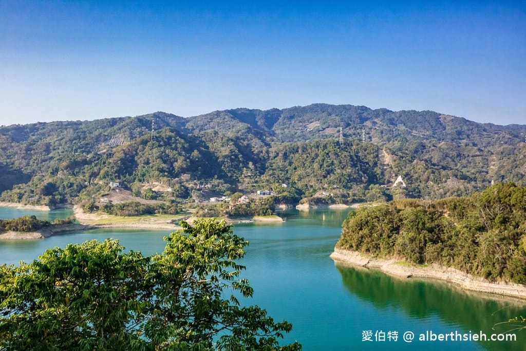 苗栗台三線景點一日遊｜大湖卓蘭採草莓景觀咖啡廳伴手禮通通有